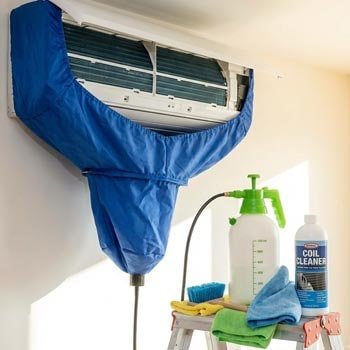 خدمة تنظيف المكيفات